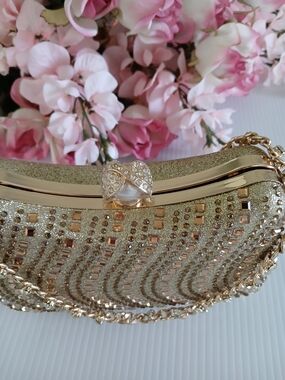Elegant Gold Crystal Evening Clutch